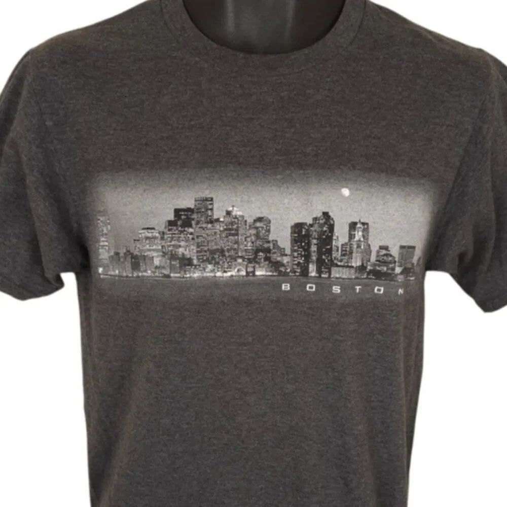 Boston T Shirt Mens Size Small Gray City Skyline Massachusetts Cityscape